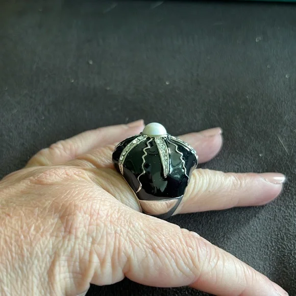 Enamel Cocktail Ring - Picture 2 of 2